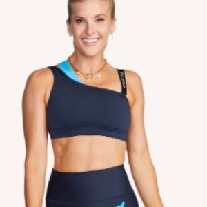 NWT Peloton Push Your Boundaries Double Layer One Shoulder Bra